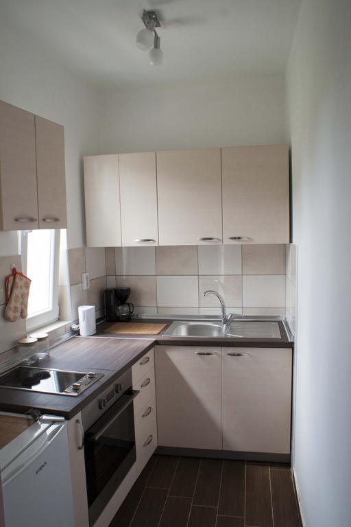 Apartments Martina ビビニェ エクステリア 写真